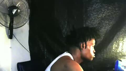 EL NIIGGGAA  21                                                                  EL NIGGA  21 online show from 12.16.24