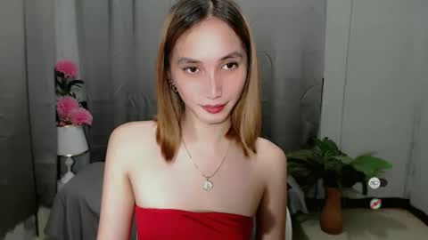 Snapshot of elora_charming chatting on 03.11.25 elora_charming online show from 03.11.25