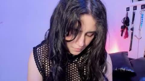 elowen_halley1 online show from 03.08.26