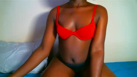 Snapshot of elphaba01 chatting on 02.18.25 Elphaba online show from 02.18.25