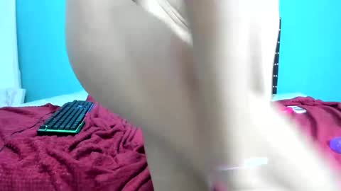 elsa_jean99 online show from 12.06.24