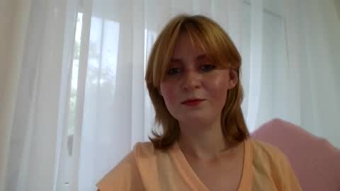 ElsaMartinez online show from 09.19.25