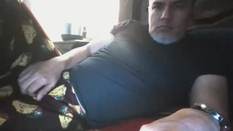 Snapshot of elvecinoequipadote chatting on 02.07.26 Peter spidy online show from 02.07.26