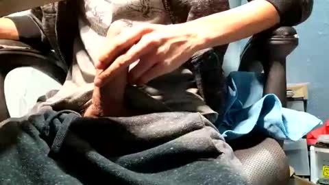 Snapshot of elvergg1 chatting on 12.25.24 elvergg1 online show from 12.25.24