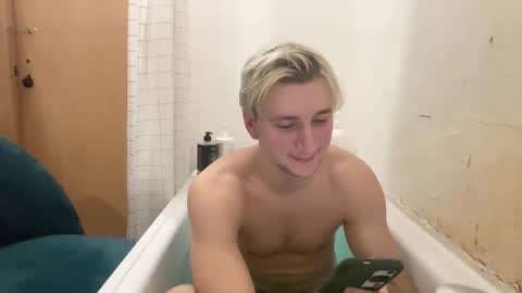 Elvin Vaenight online show from 11.03.25