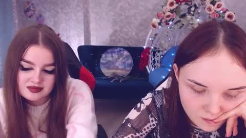 ElvingBella online show from 12.19.24