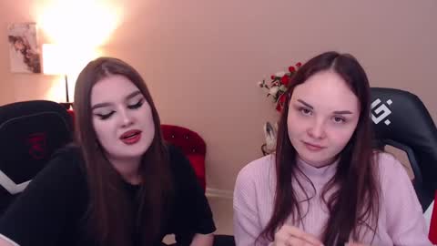 ElvingBella online show from 01.21.25