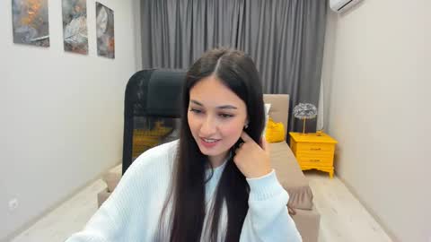 Snapshot of elvirawesdety chatting on 03.05.25 Elvira online show from 03.05.25