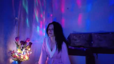 Elisa online show from 02.26.25