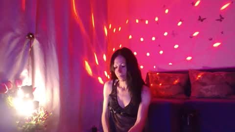 Elisa online show from 07.06.26