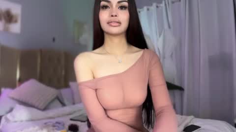 ElysHunter the girl will hunt you  online show from 11.27.25