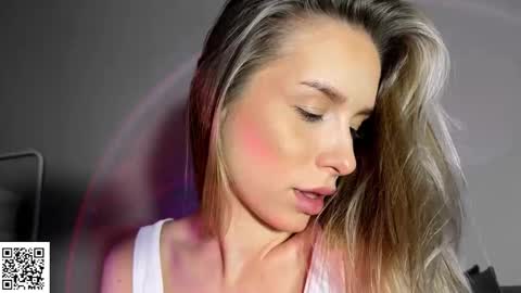 Elysia online show from 10.19.25