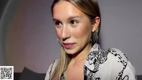 Elysia online show from 10.22.25