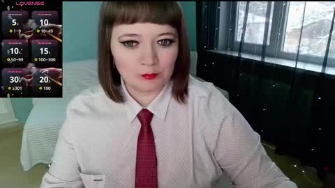 elza1981 online show from 12.17.25