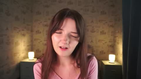 Snapshot of em1ly_e chatting on 11.28.25 Emily online show from 11.28.25