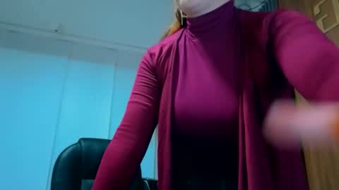 Estefany Martinez Acua INSTAGRAM ema 04oficial online show from 02.04.26