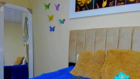 ema garcia  online show from 09.10.25