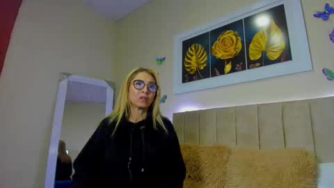 ema garcia  online show from 09.26.25