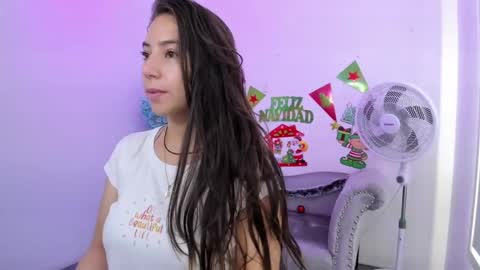 Ema louisx  online show from 12.17.24