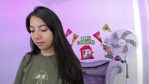 Ema louisx  online show from 12.28.24