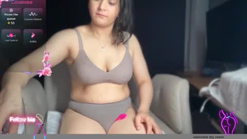 Snapshot of ema_lov3 chatting on 12.17.25 Ema Love online show from 12.17.25