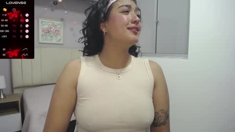 Snapshot of ema_saenz chatting on 12.07.24 Ema online show from 12.07.24