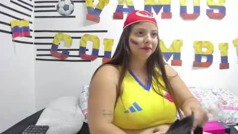 Snapshot of emawalker_ chatting on 06.27.26 Ema Walker online show from 06.27.26
