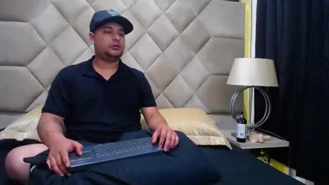 Ember and Wanda online show from 03.09.25