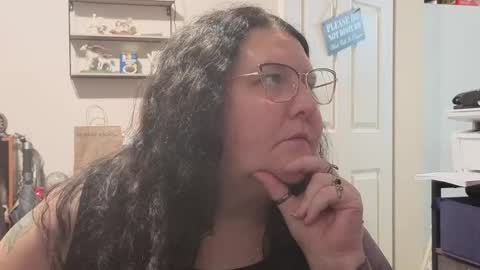 Snapshot of emberlynnix chatting on 09.16.25 Emberlyn Nix online show from 09.16.25