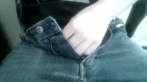 Snapshot of emberrush chatting on 11.15.25 Ember online show from 11.15.25