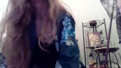 Embershines online show from 03.04.25