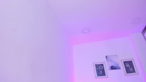 emelie_89 online show from 03.08.25