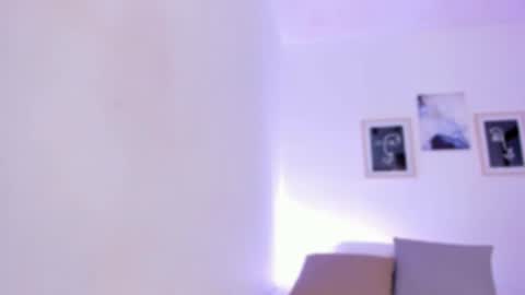 emelie_89 online show from 09.24.25