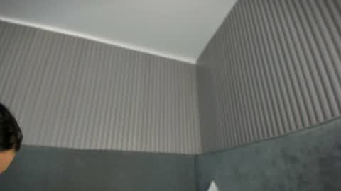 Snapshot of emelie_89 chatting on 06.17.26 emelie_89 online show from 06.17.26