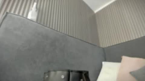 Snapshot of emelie_89 chatting on 07.13.26 emelie_89 online show from 07.13.26