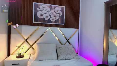 Emily  online show from 12.18.25