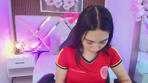 Emily  online show from 07.04.26
