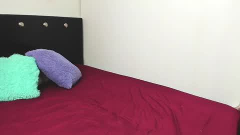 emely_aaron69z online show from 04.18.26