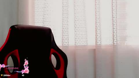 emely_peyton online show from 10.18.25