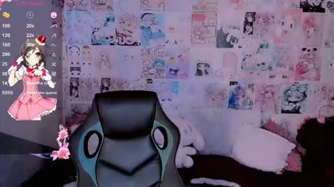 Emely Rous online show from 11.08.25