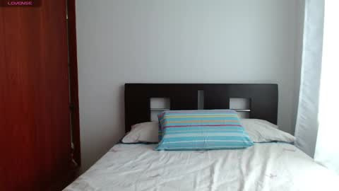 Snapshot of emely_sexx chatting on 02.02.26 emely_sexx online show from 02.02.26