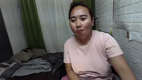 Snapshot of emely_slutxxx chatting on 03.02.25 Emely online show from 03.02.25
