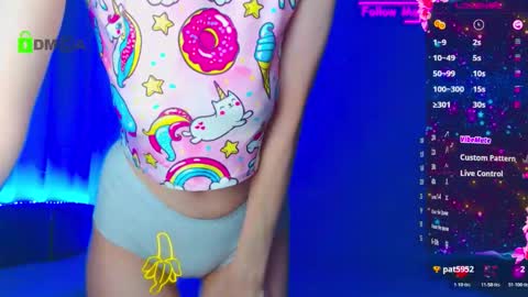 Emely online show from 11.05.25