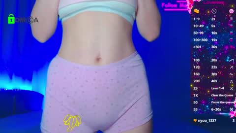 Emely online show from 11.19.25