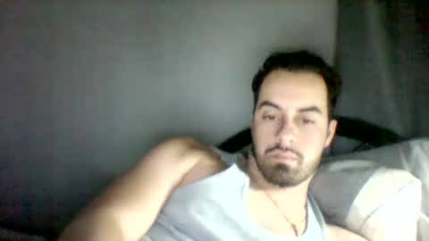 Snapshot of emgee88 chatting on 01.12.25 emgee88 online show from 01.12.25