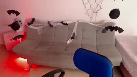 emi_carter online show from 10.23.25