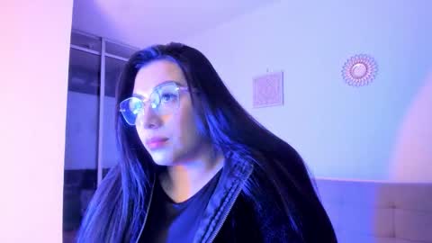 emi_carter online show from 12.16.25