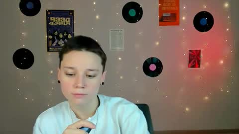 Snapshot of emi_fade chatting on 02.02.26 emi_fade online show from 02.02.26