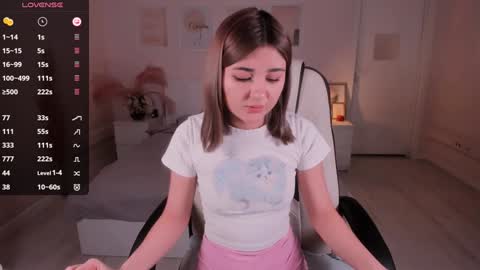  Emily  follow me  online show from 01.14.25