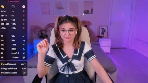  Emily  follow me  online show from 02.05.25